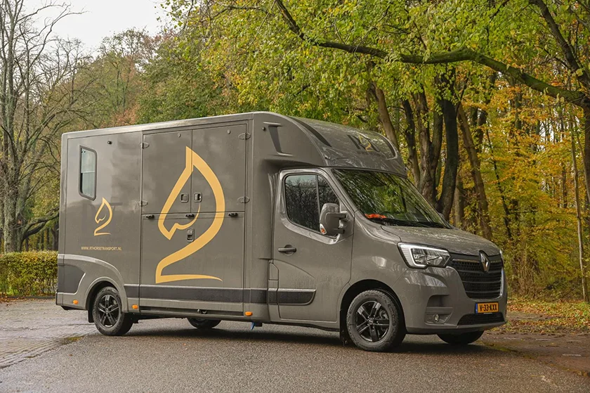 R&T Horse Transport voor professioneel, paardvriendelijk en stressvrij transport voor paarden