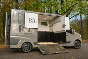 R&T Horse Transport voor professioneel, paardvriendelijk en stressvrij transport voor paarden